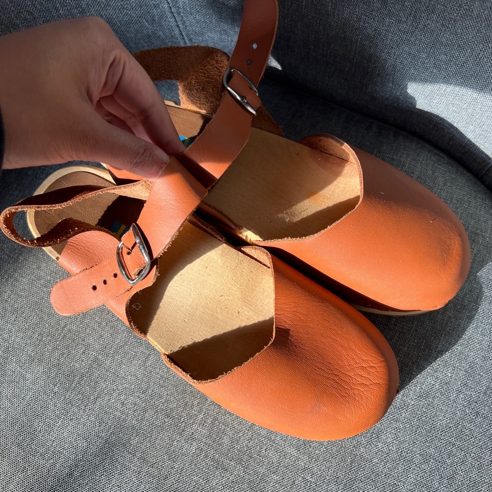 NEW Swedish MIA Sofia clogs leather size 37